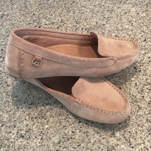 UGG Women's Milana Loafer Tan Suede size 8.5 fits like 8  by UGG - Picture 2 of 10